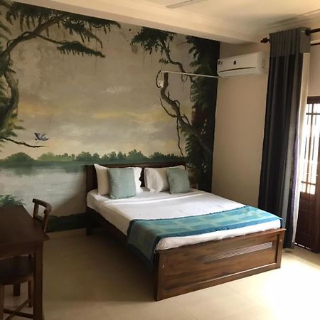 פנאדורה Amani Lake Resort מראה חיצוני תמונה