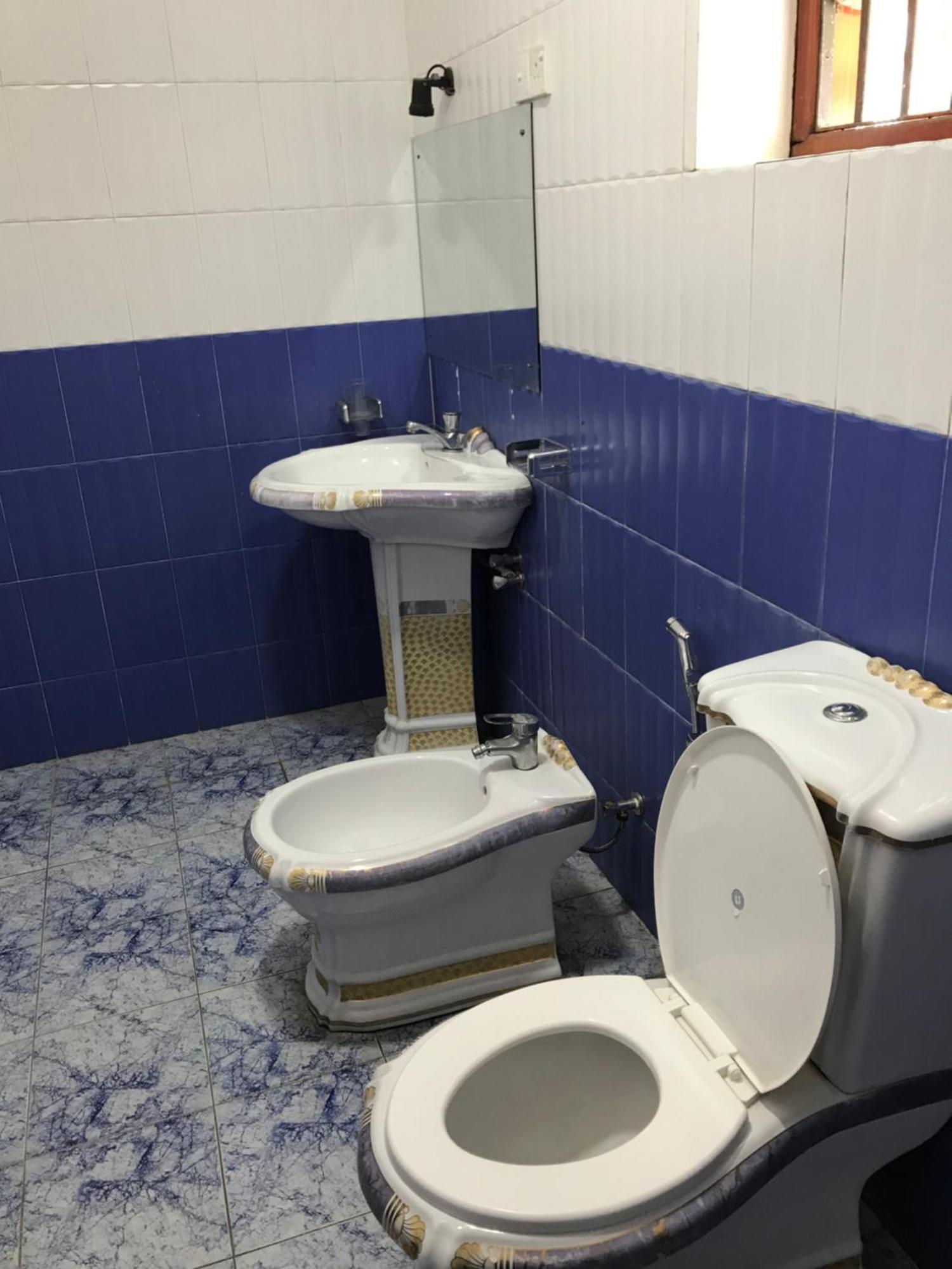 פנאדורה Amani Lake Resort מראה חיצוני תמונה